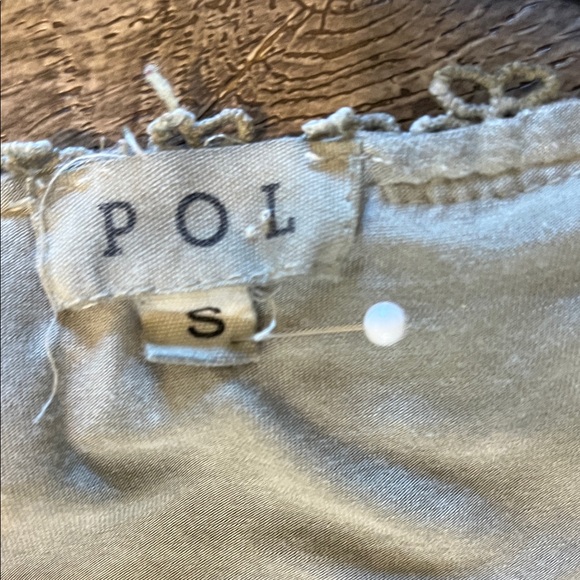 POL Olive Ruffled Open-Front Vest - Picture 6 of 7